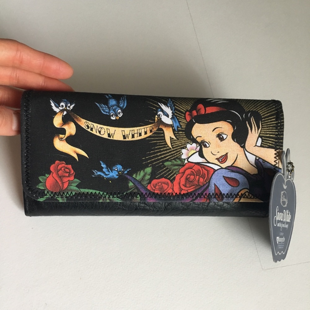 Snow White wallet
